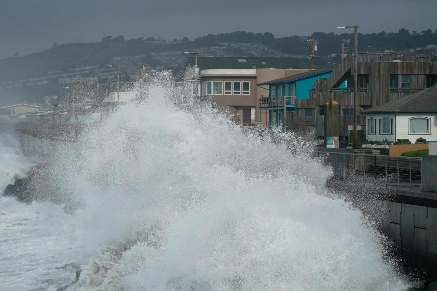 California Climate Big Waves 87347