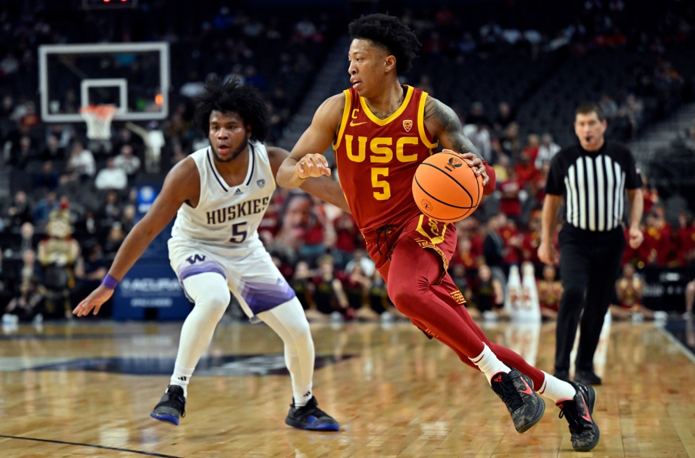 USC closes out Washington to reach Pac-12 Tournament quarterfinals 1 GettyImages 2081751201 uUGJYt