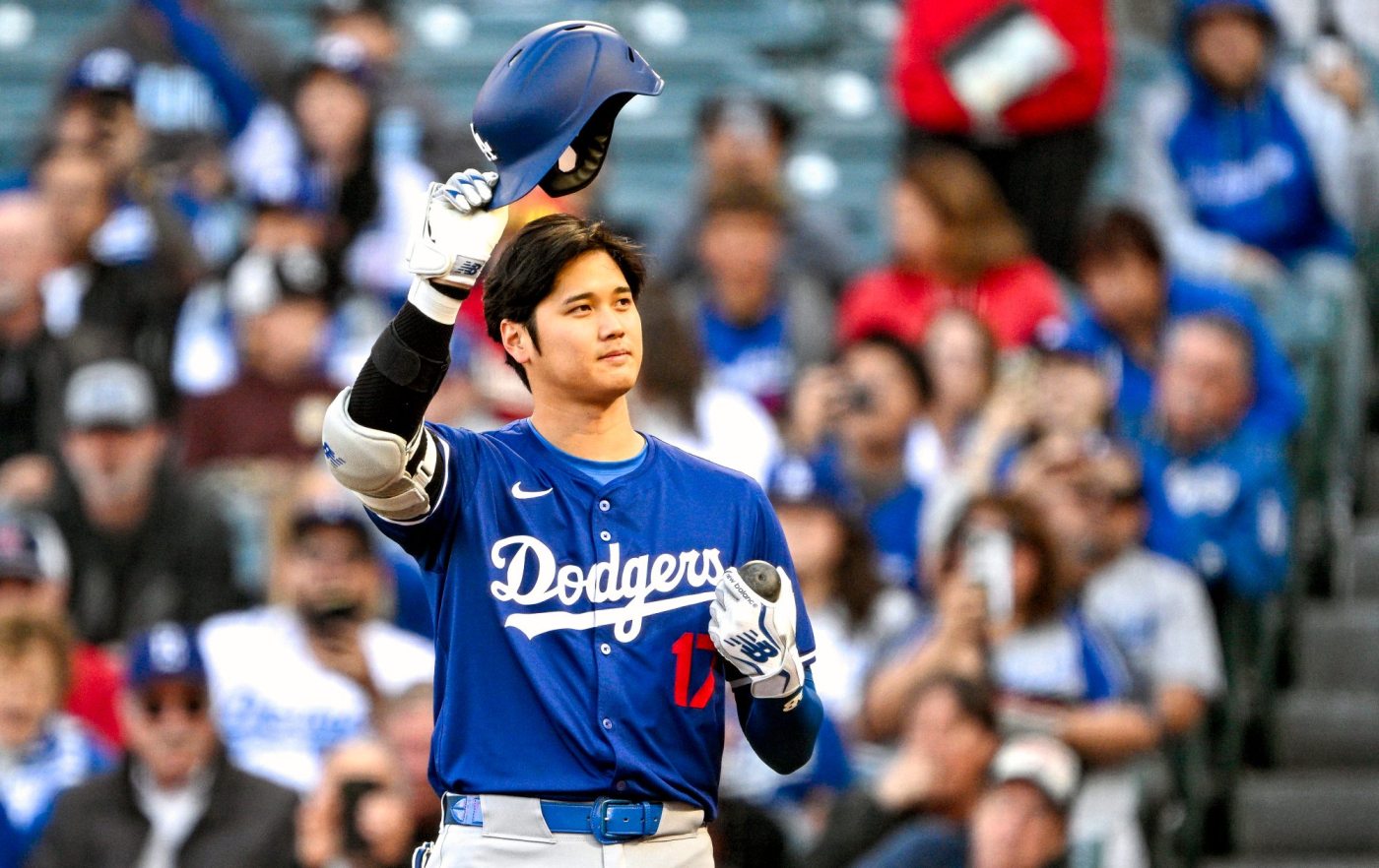Dodgers’ Shohei Ohtani could be more open with teammates without ‘buffer’ Ippei Mizuhara 1 LDN L FREEWAY 0327 01 LO 82bd6f lgzs8z