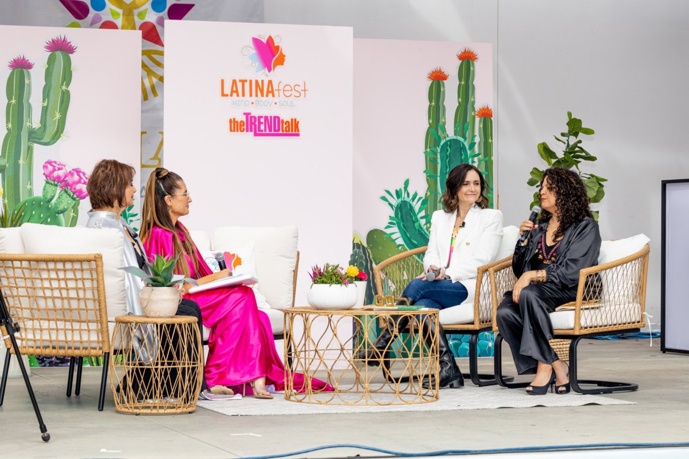 LATINAFest will celebrate entrepreneurs, authors, actors and more in LA this weekend 1 LDN L LATINAFEST 0322 2 05 39nHQq