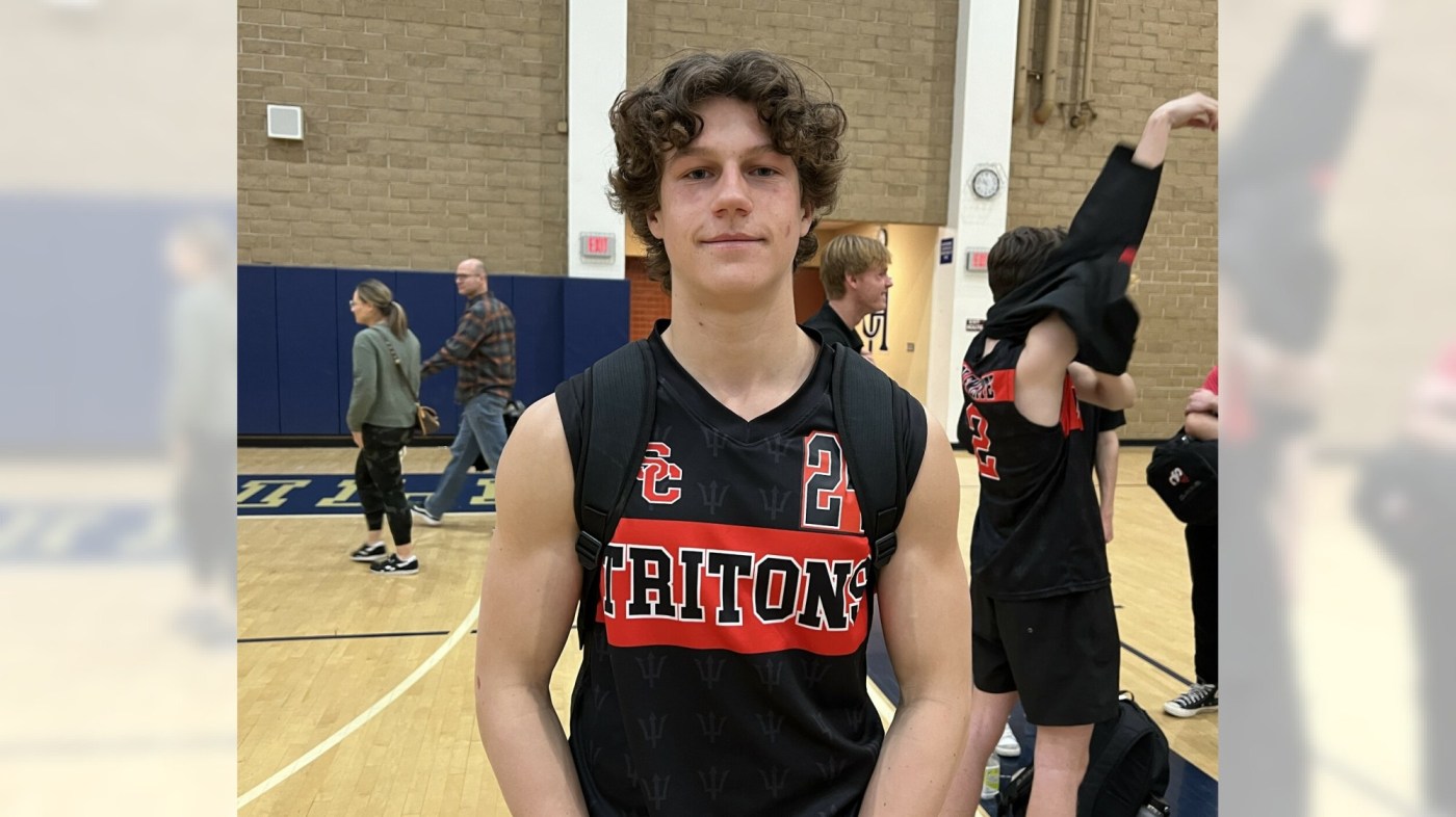 San Clemente boys volleyball stays focused, rolls to victory over San Juan Hills 1 OCR L HSBVOL SANCLEM 16x9 1 40SO8d