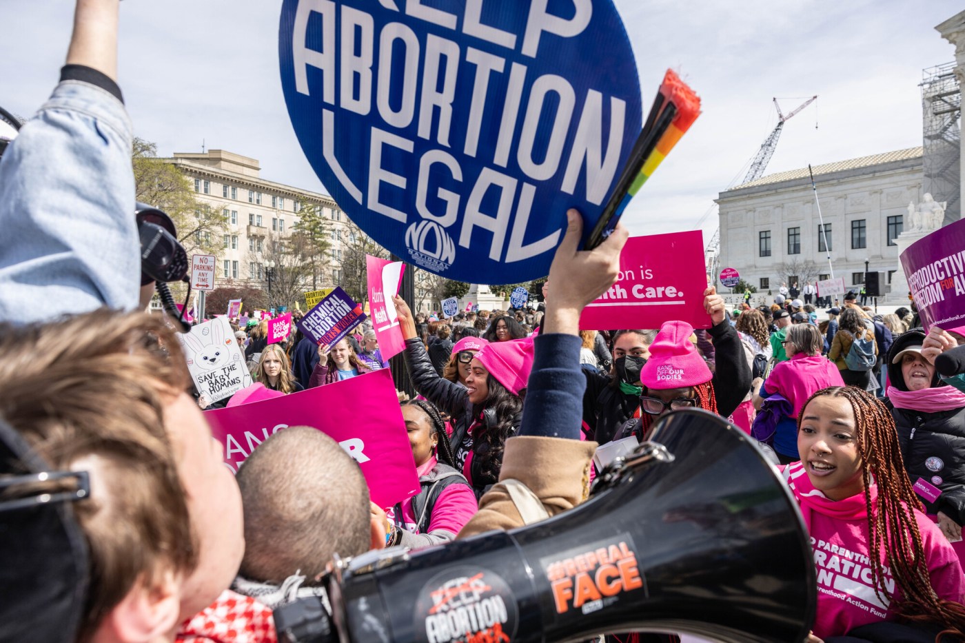 Supreme Court seems likely to preserve abortion medication access 1 sjm 6105812 pfzOh6