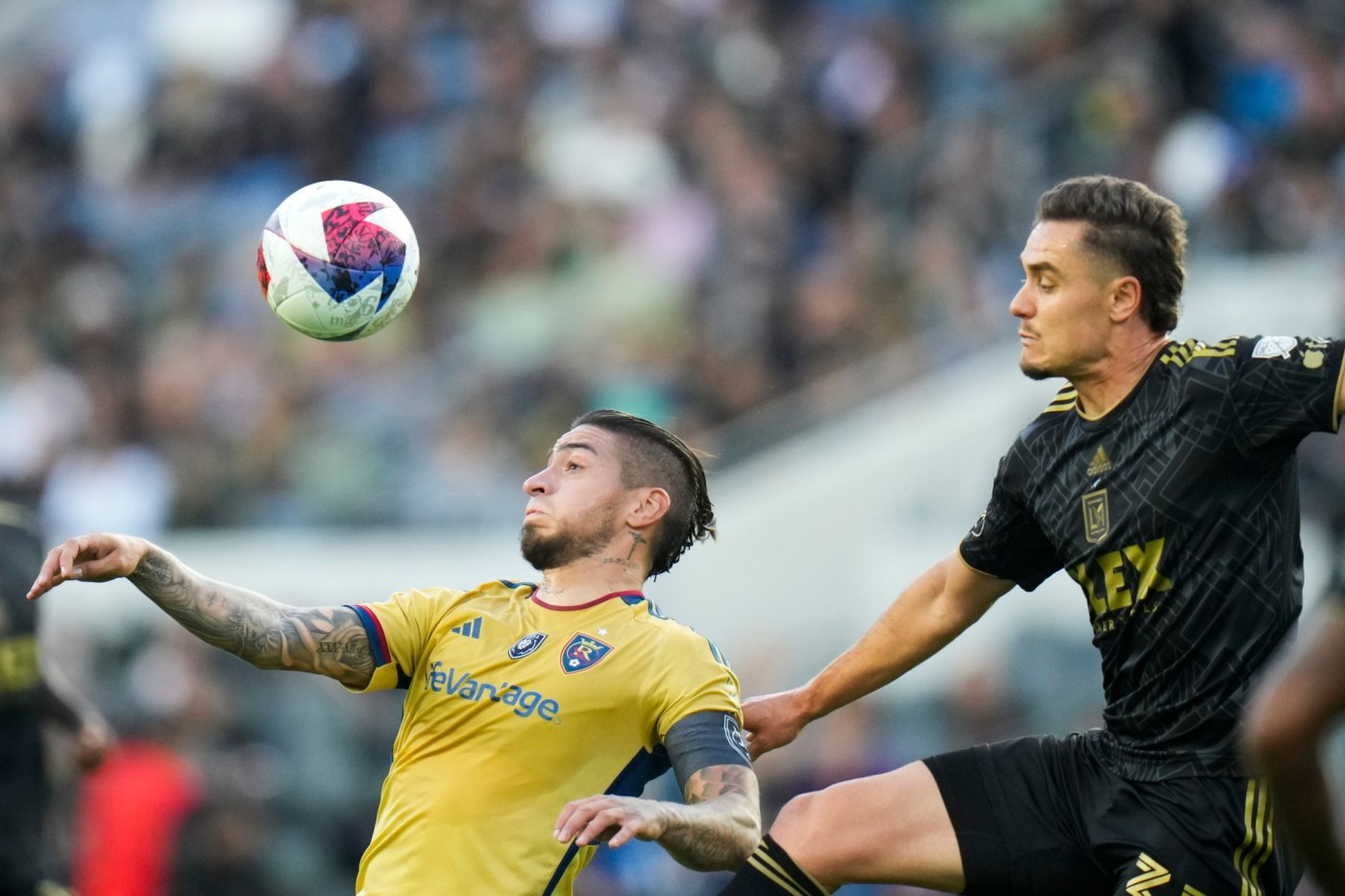 LAFC’s Aaron Long welcomes former Red Bulls teammates to Los Angeles 1 AP23275053590116 Pl67b2