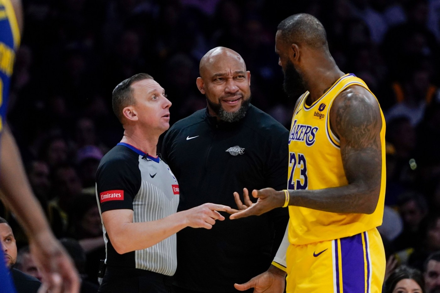 How the Lakers can finish 8th, 9th or 10th with two games to play 1 AP24101169100279 1 qDuPYs