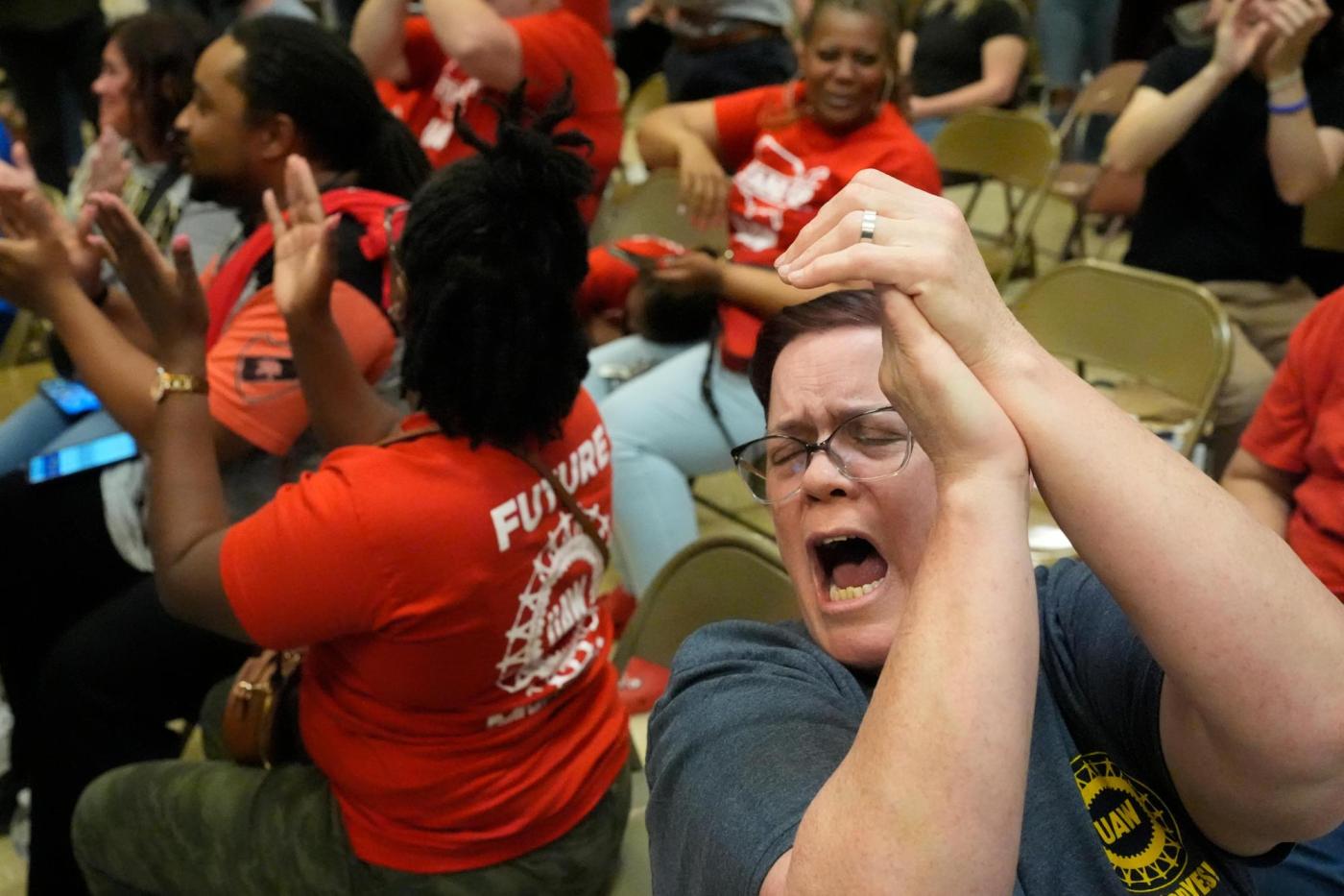 UAW celebrates breakthrough win in Tennessee and takes aim at more auto plants in the South 1 APTOPIX UAW Volkswagen 40107 hKN9PB