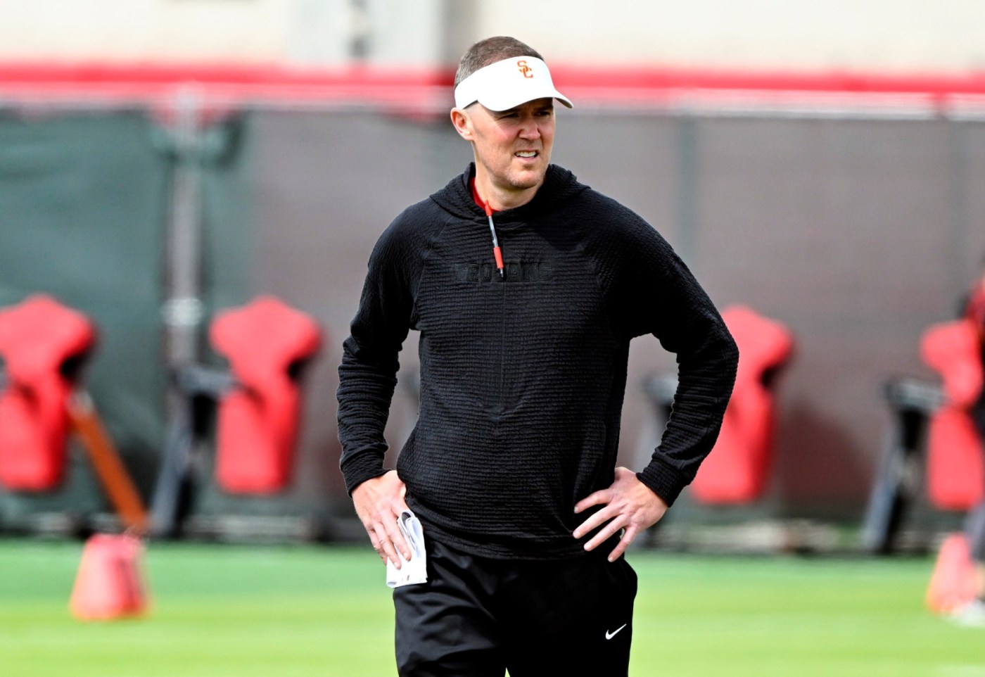 Lincoln Riley brushes off departure of Jason Zandamela, USC’s highest-rated 2024 commit 1 LDN L USC FBC 0405 KB42 Izn4co