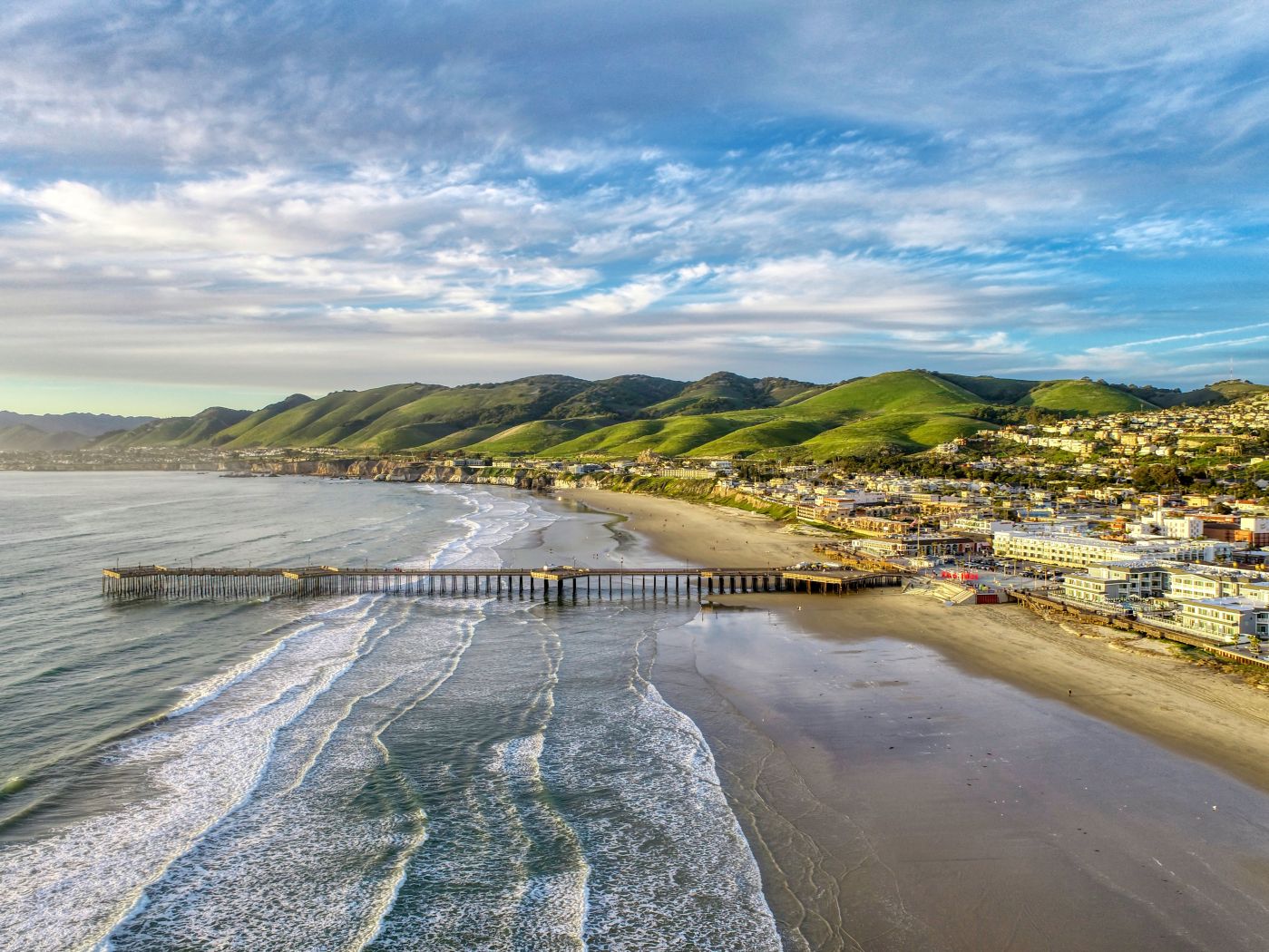 Pismo Paradise: The Monthly Traveler 1 Pismo Beach 1 awbuqL
