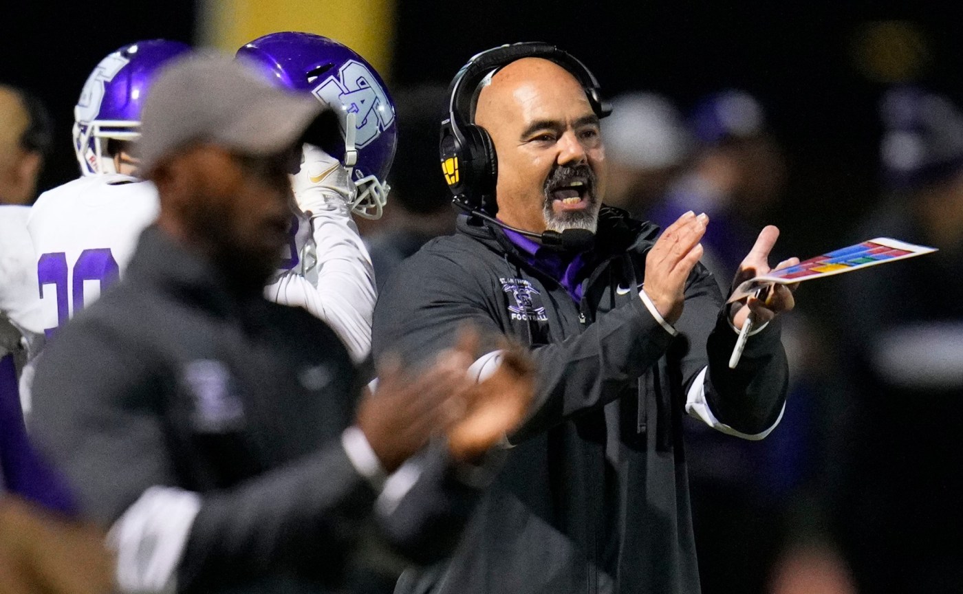 Who will be Mater Dei’s next football coach? Here are 10 potential candidates 1 SGT L NORTH STANTHONY 1127 KB10 4oYM1N