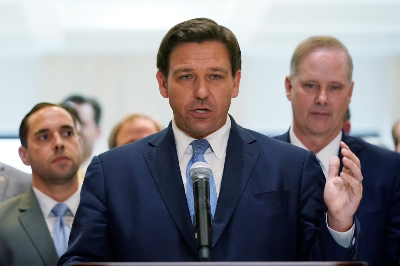 Florida’s ban on cultivated meat sacrifices conservative principles for culture war points 1 AP21126815203874 U7NIKA