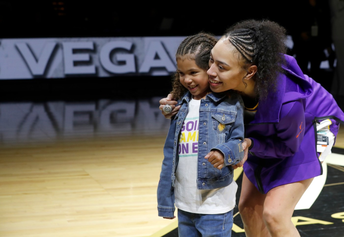 Swanson: On Mother’s Day, Sparks’ Dearica Hamby deserves a bouquet 1 GettyImages 1493888326 UQFUbB