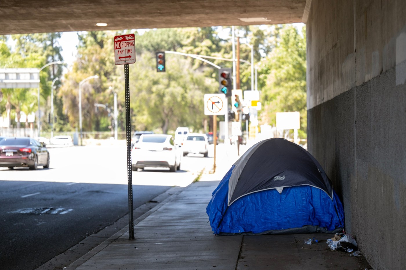 Crucial, not cruel and unusual: The Supreme Court weighs homelessness regulations 1 LDN L ENCINO ENCAMPMENTS 05 0508 341h2g