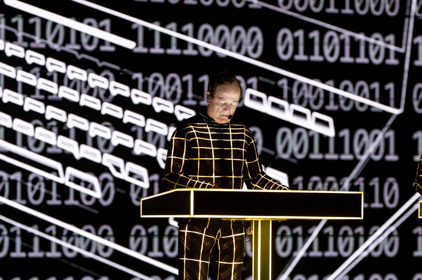 LDN L KRAFTWERK 0524 DC 7 1 BM6O1E