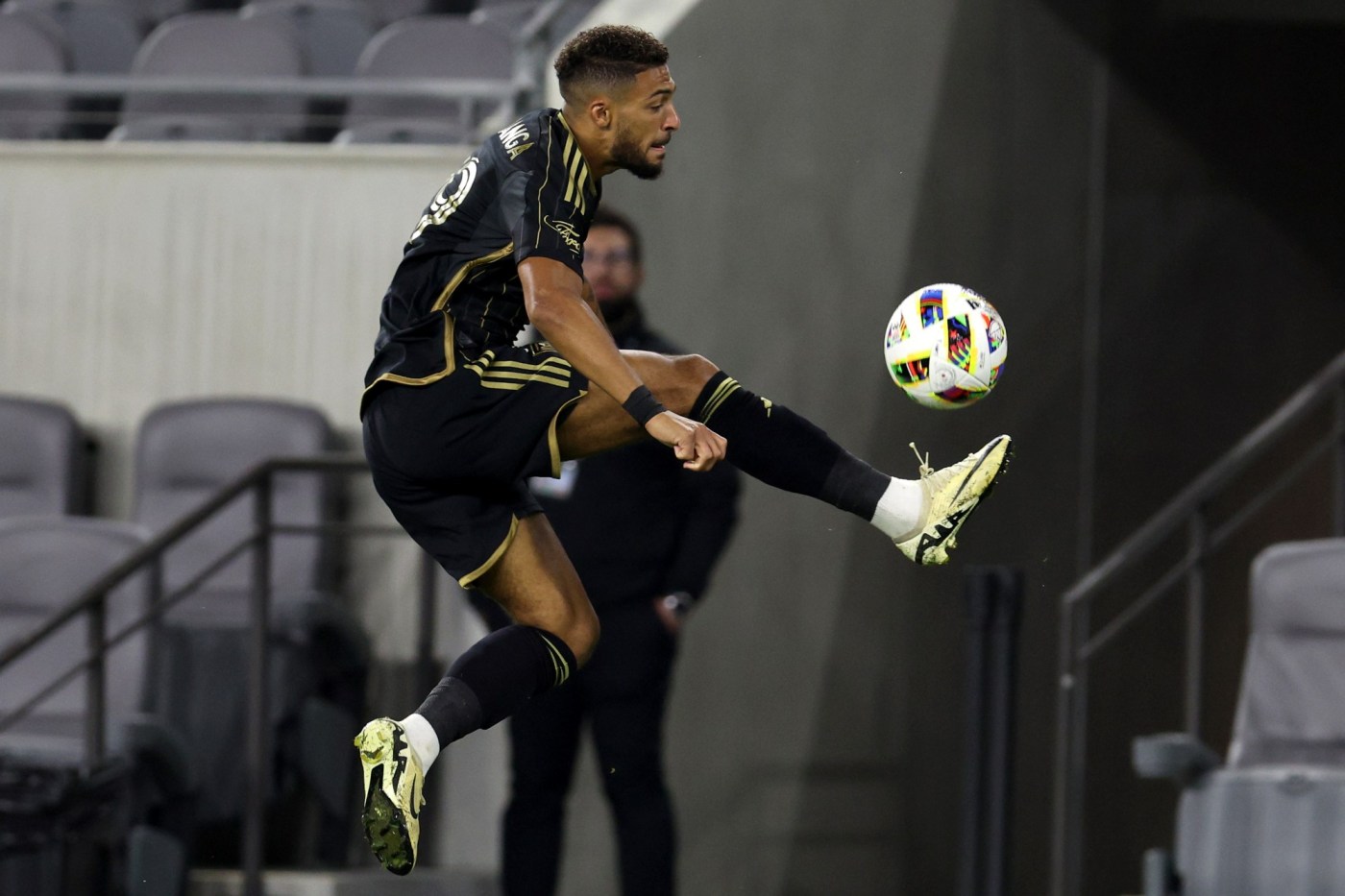 LDN L LAFC 0522 21 1 r1DS3B