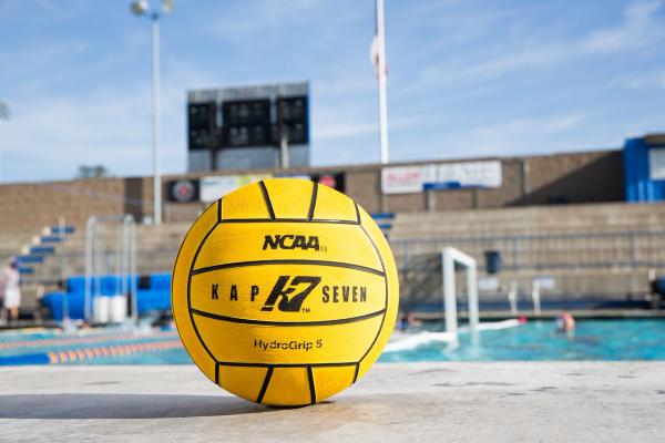 NCAA water polo 7XIzKU