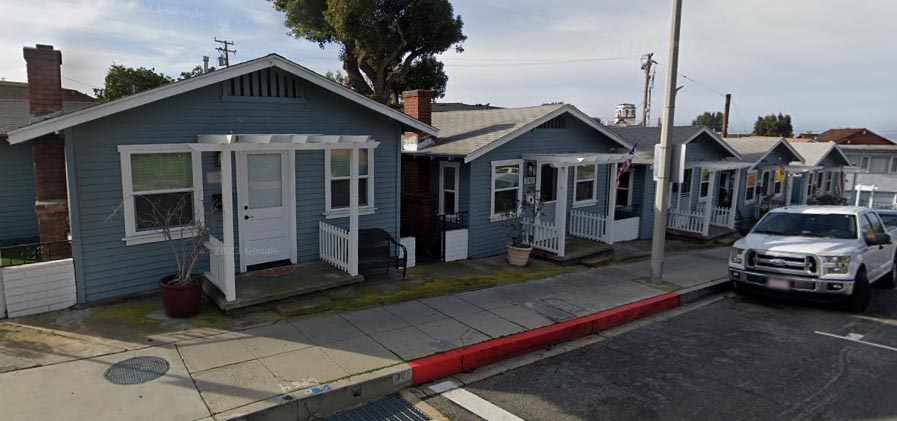 Real estate news: 7 cottage apartments fetch $5.9 million or $841,429 each in Laguna Beach 1 OCR L REALBRIEFS LB COTTAGES 0602 kyMic4