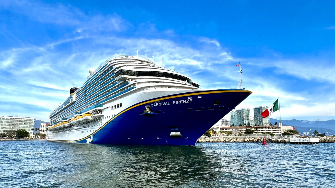 Travel: Carnival Firenze, now sailing out of Long Beach, offers ‘Fun, Italian Style’ 1 OCR L TR CARNIVAL FIRENZE 0512 FEATURED o3wiGT