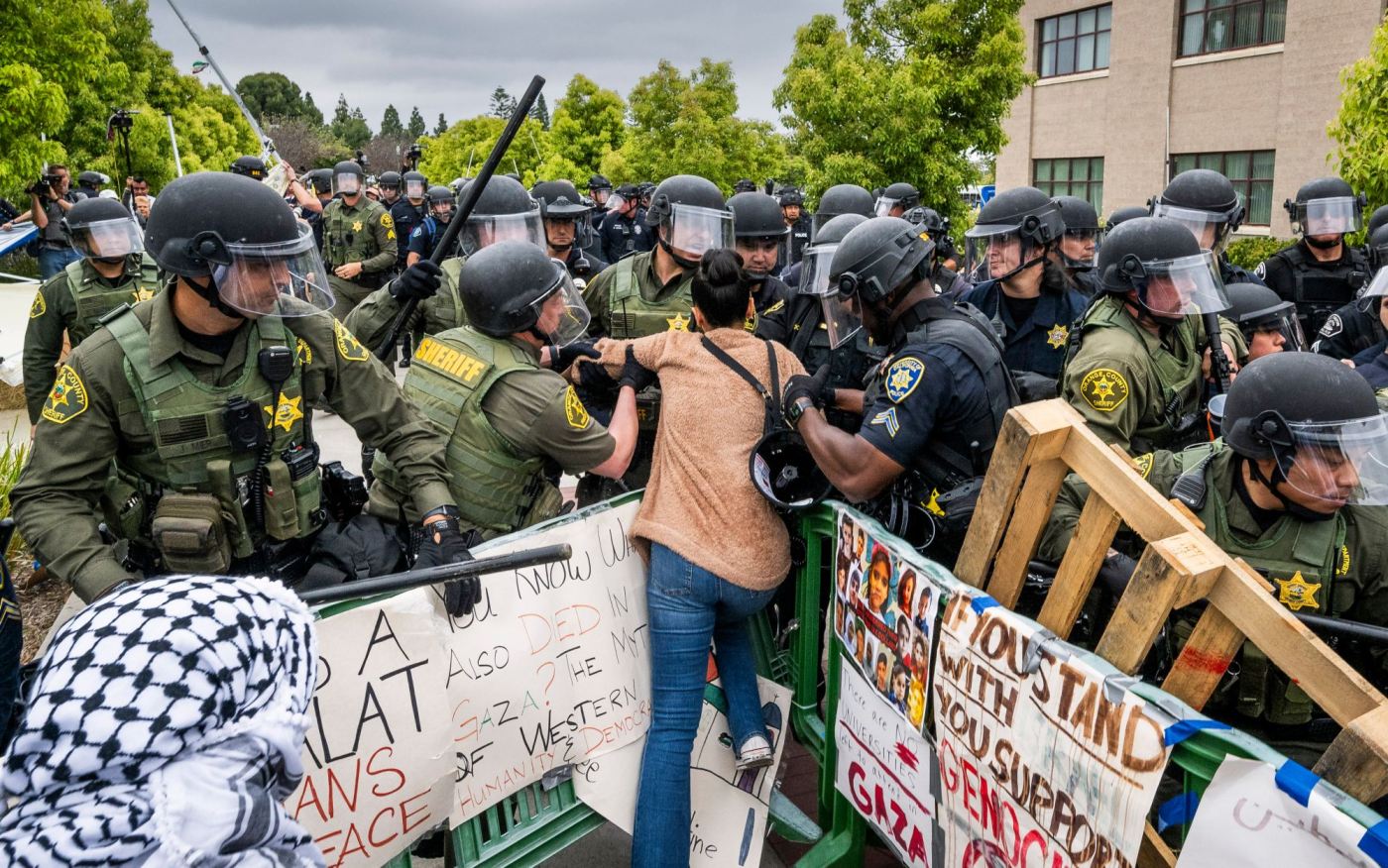 OCR L UCIPROTEST 0516 02 PB 2 Snaw9P