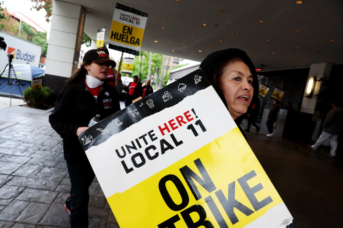 Is the union resurgence real? Does it matter for workers? 1 PAS L ROSE STRIKE 0101 18 q0GAc1