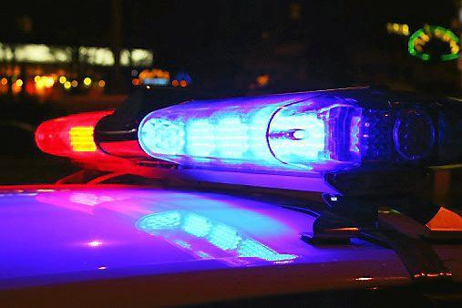 Driver suspected of causing fatal crash in Irvine is sought 1 crime generic lights sDTpo4