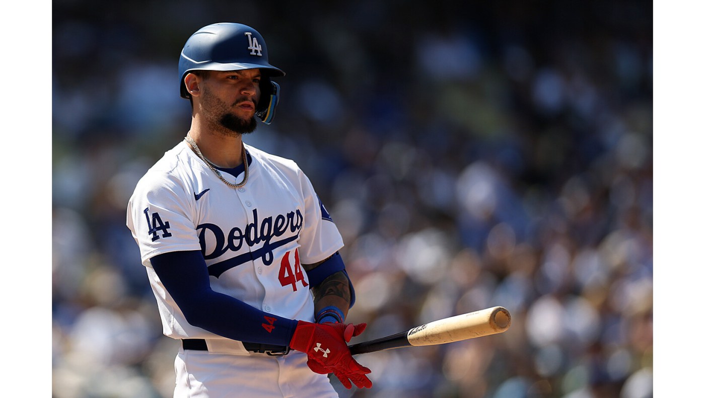 Bottom of Dodgers’ lineup still not holding up its end offensively 1 imageedit 3 28882600 16x9 1 Yts9dU