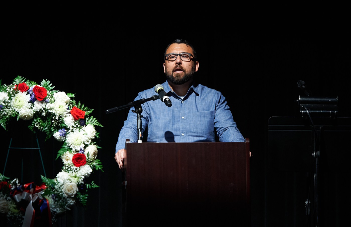 Riveting speech, rousing concert mark ceremony in Laguna Woods 1 LWG L MEMORIAL 0530 04 FD 1 Rc08Ef