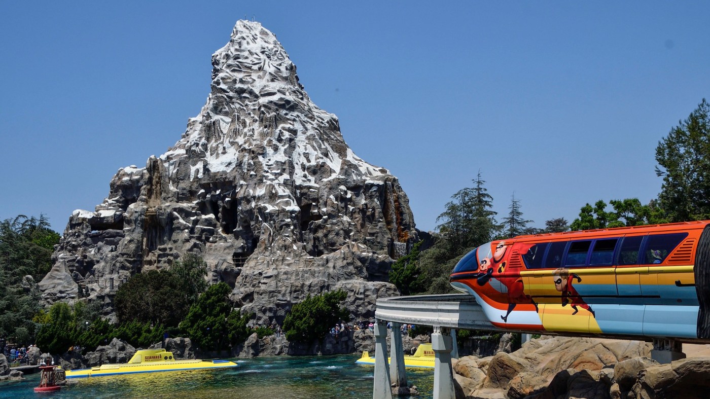 Club 33 manager dies in ‘tragic’ Disneyland accident 1 OCR L DISNEYLAND CLOSED 0722 01 lvn38G