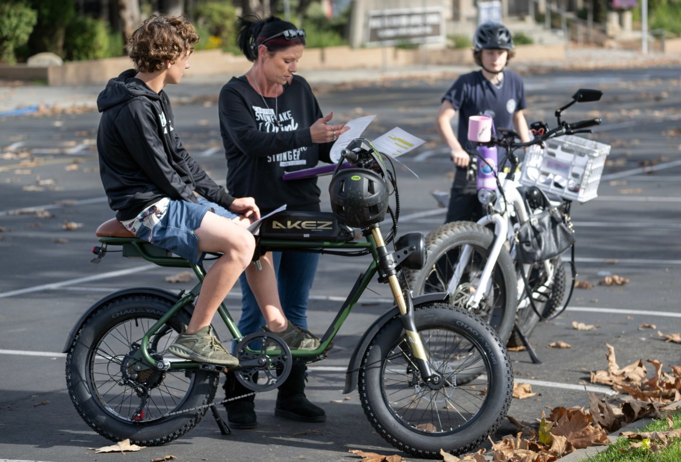 OCR L EBIKESAFETY 1229 02 MS jItb2a