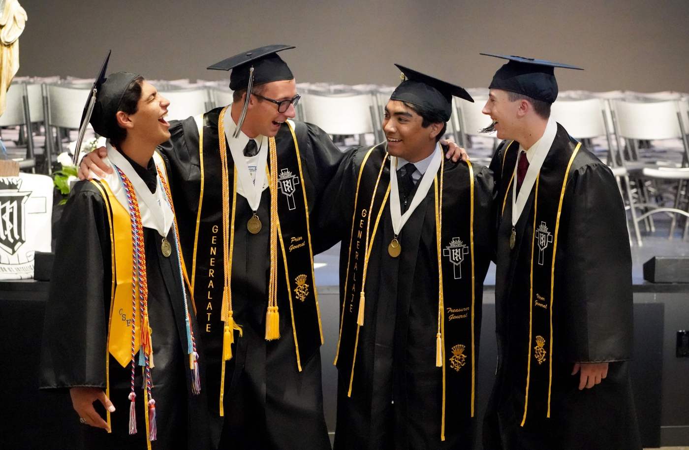 OCR L GRAD Servite02 1 bZUHr8