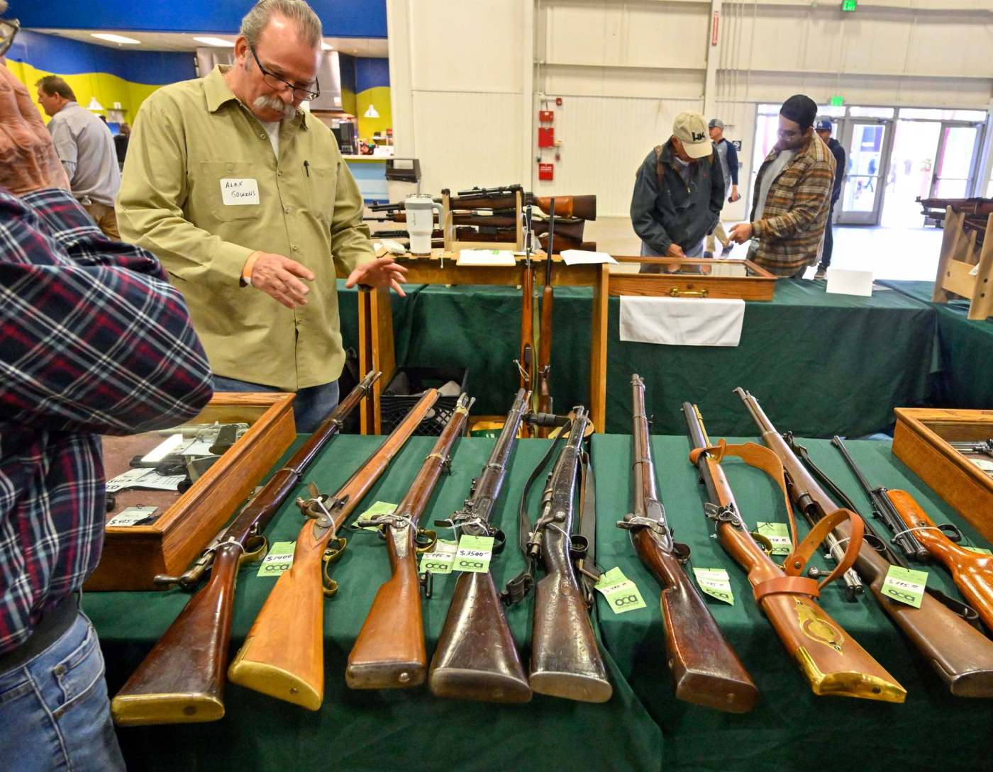 OCR L GUNSHOW 0119 JG 10 lhNnnO