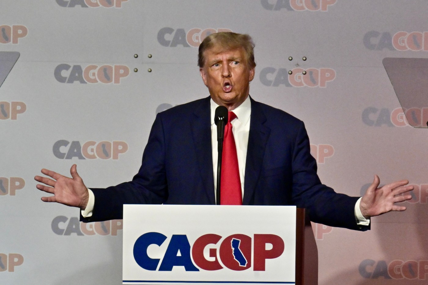 As Trump heads to Southern California, vulnerable House Republicans navigate his guilty verdict 1 OCR L TRUMPVISIT 0602 8ecd58