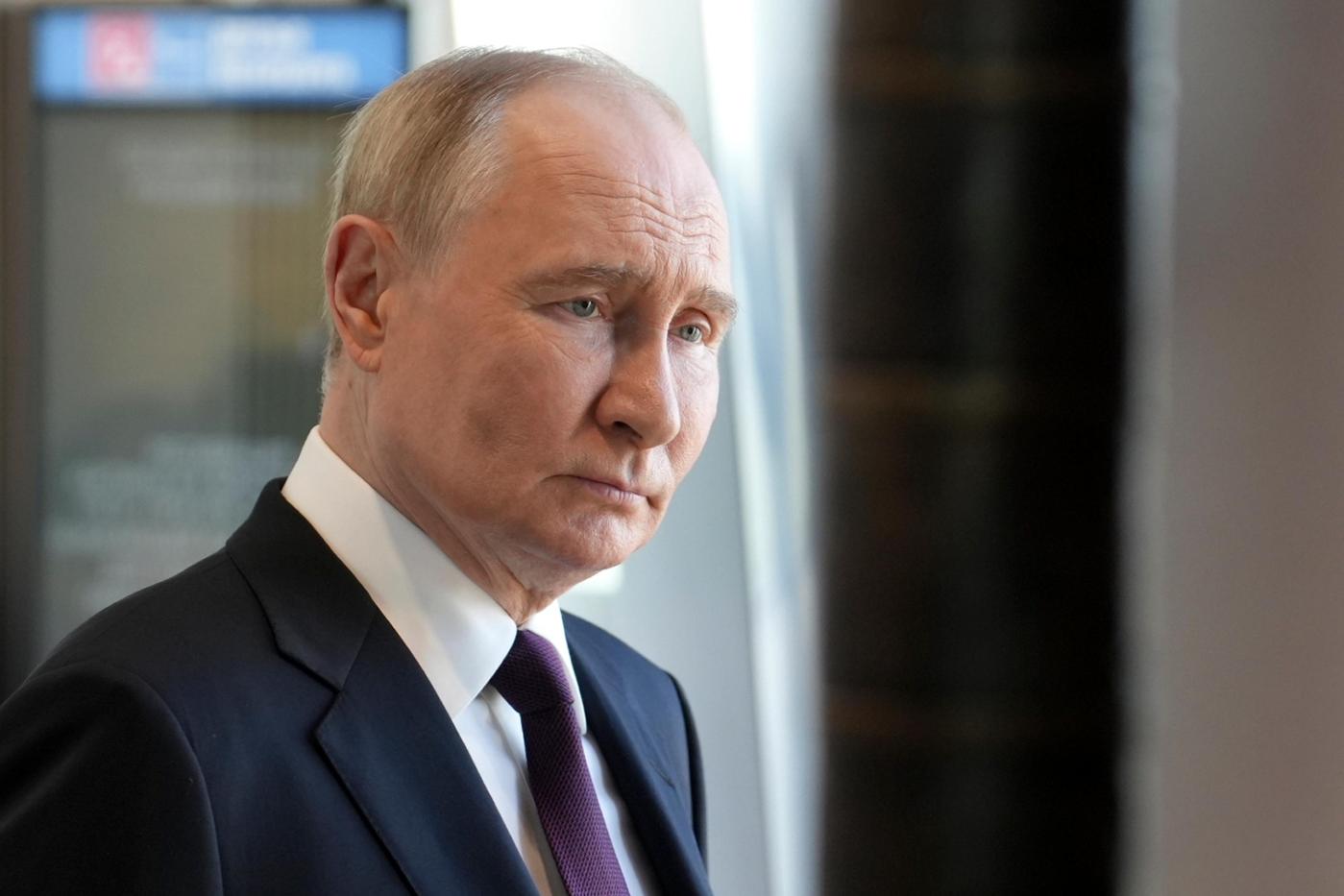 Putin warns that Russia could provide long-range weapons to others to strike Western targets 1 Russia Putin 68250 wM06a0