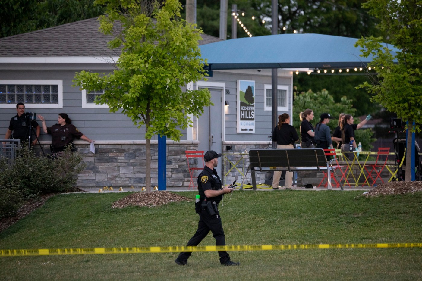 Swing-state legislatures diverge on election-year gun measures 1 US NEWS STATES GUNLAWS GET