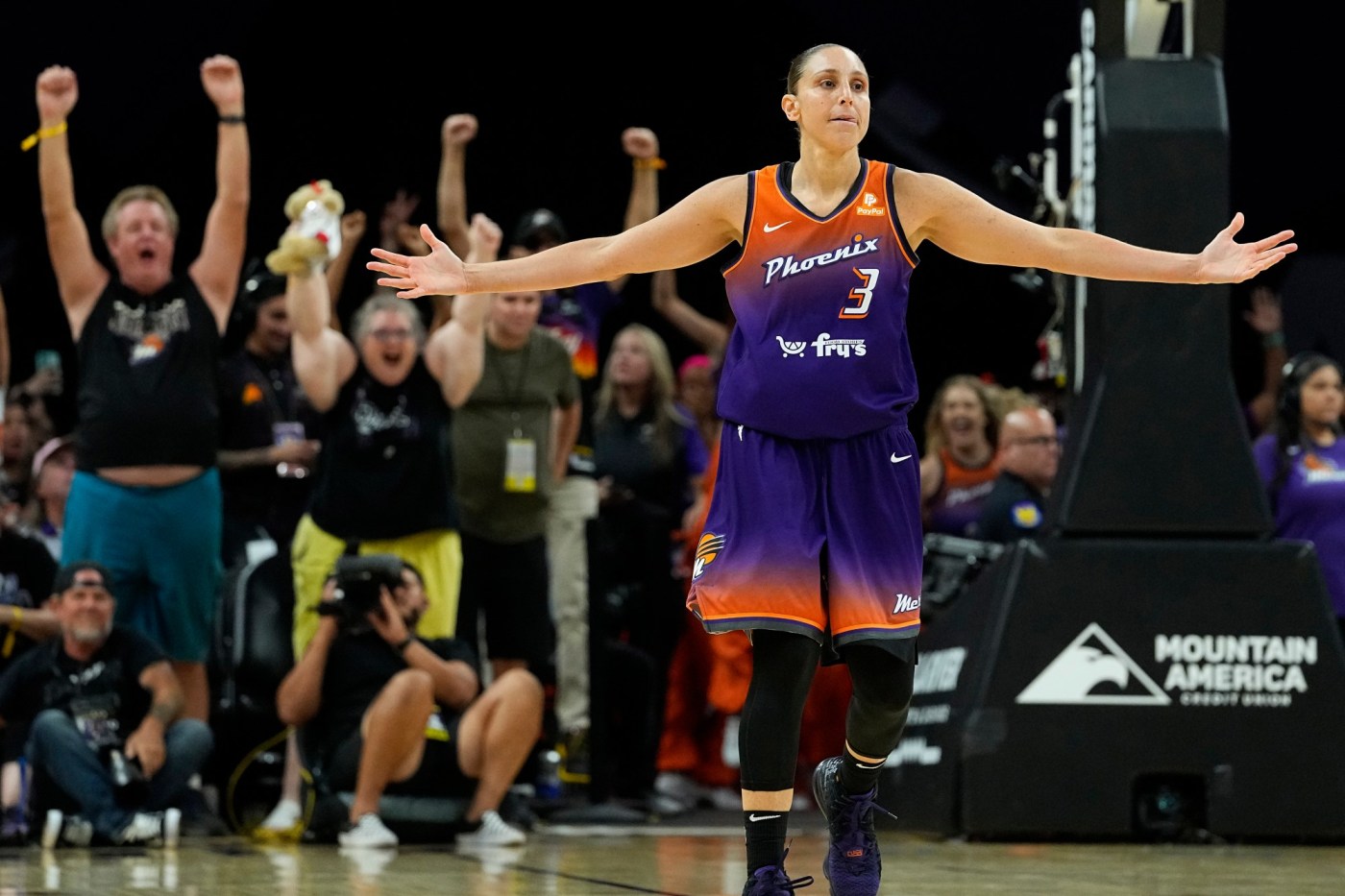 Swanson: Love Caitlin Clark, but don’t hate on Diana Taurasi 1 AP23216119571644 ubku6f
