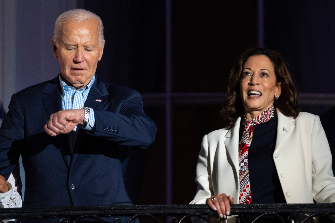 Sticking with Biden or Harris all but hands away the presidency to Donald Trump 1 AP24187070606078 0GWZ3R