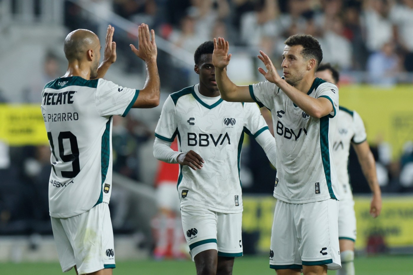 MLS All-Star Game: Liga MX cruises past Messi-less MLS squad 1 AP24207061348413 SO9C7j