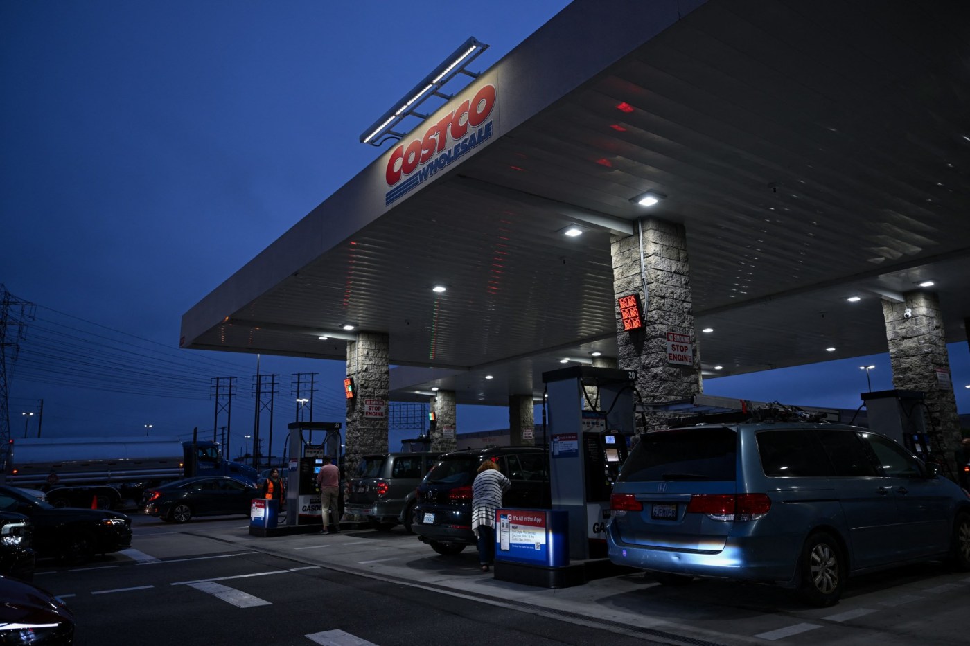 Aiming to lower gas prices, feds boost supply in time for the 4th 1 GettyImages 2156709750 KrN3Du