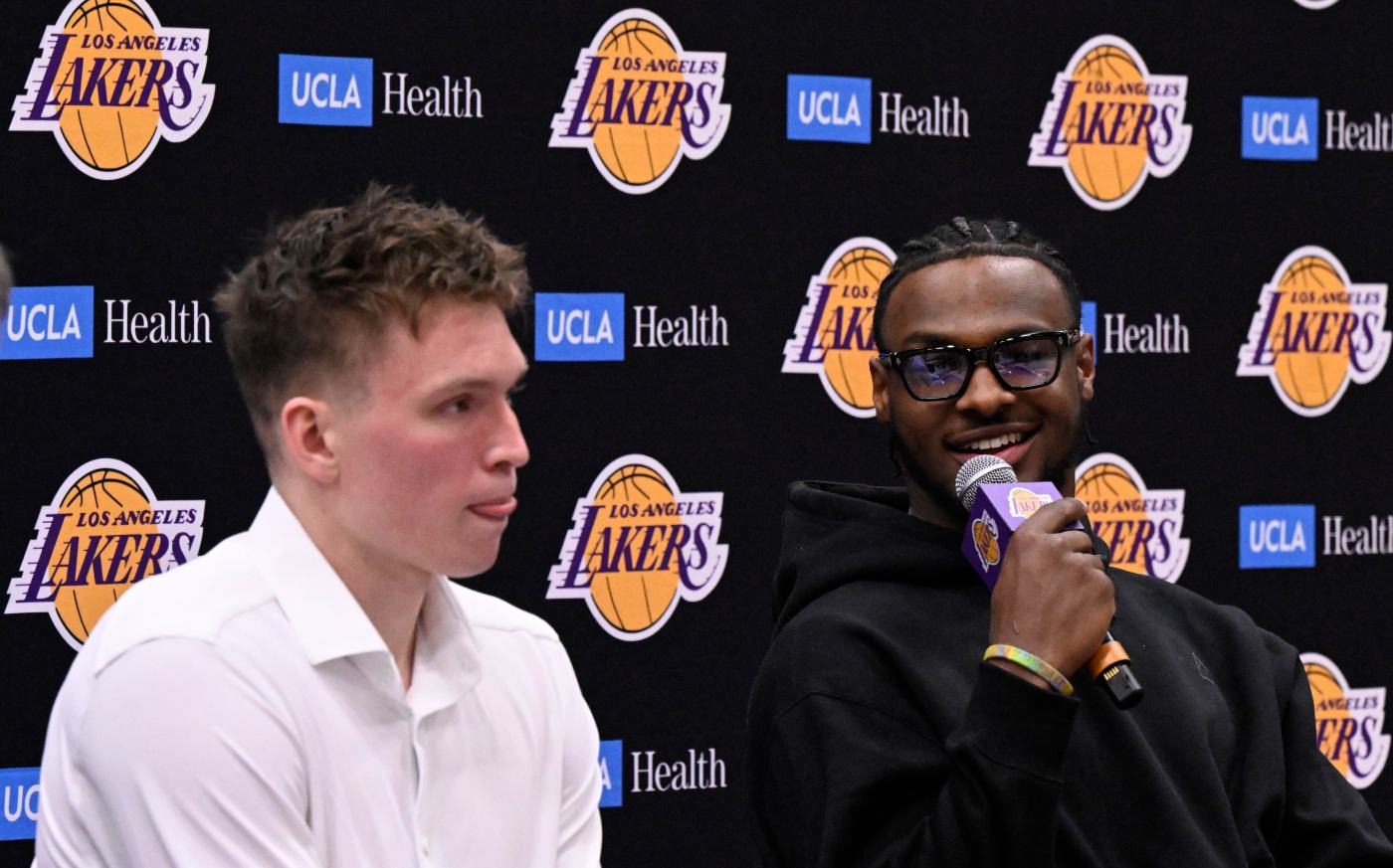Lakers introduce draft picks, say Bronny James ‘earned’ his spot 1 LDN L LAKERS 0703 KB18 1 e29G6B