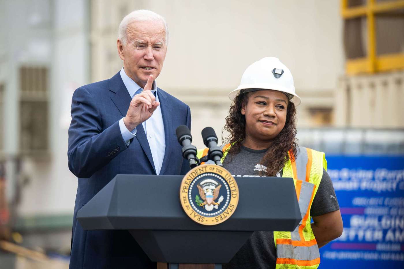 LDN L POTUS INFRASTRUCTURE 0114 SR 13 1 EheEo9