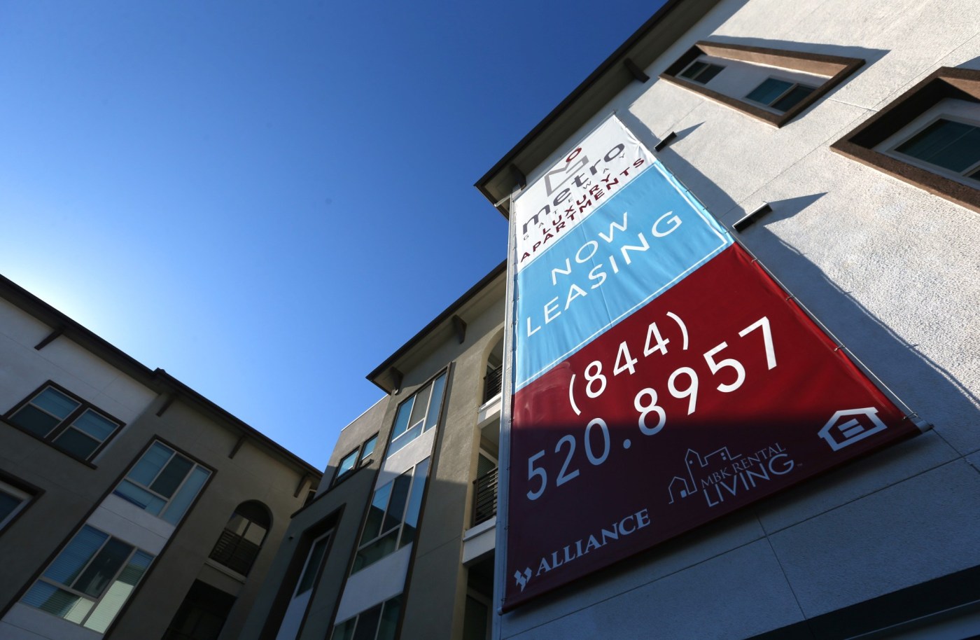 Rental security deposits in California cut substantially under new law 1 OCR L CALRENTS COL 0131 fN8u2D