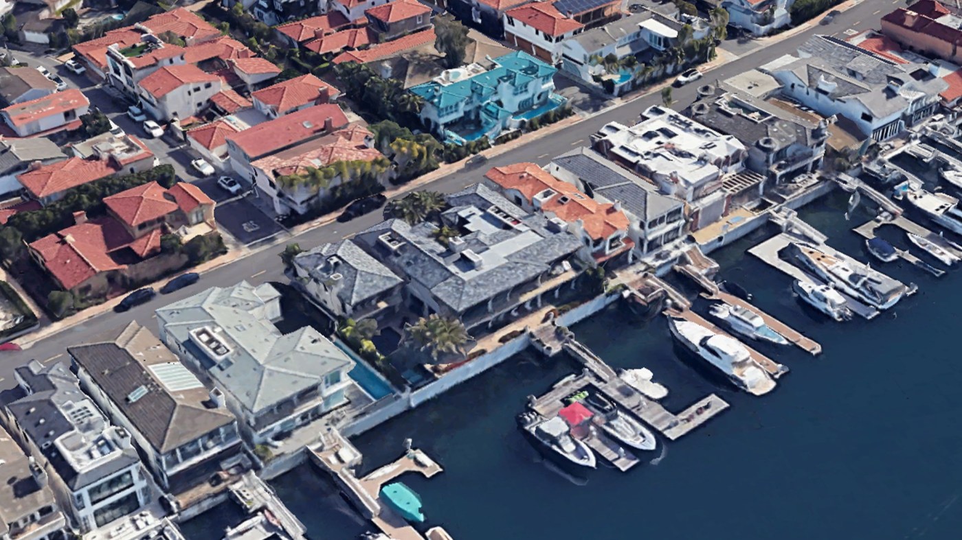 Former St. John Knits exec sells Newport Beach estate to Corona exec for $30 million 1 OCR L VIALIDOSOUD 0722 01 ED78wm