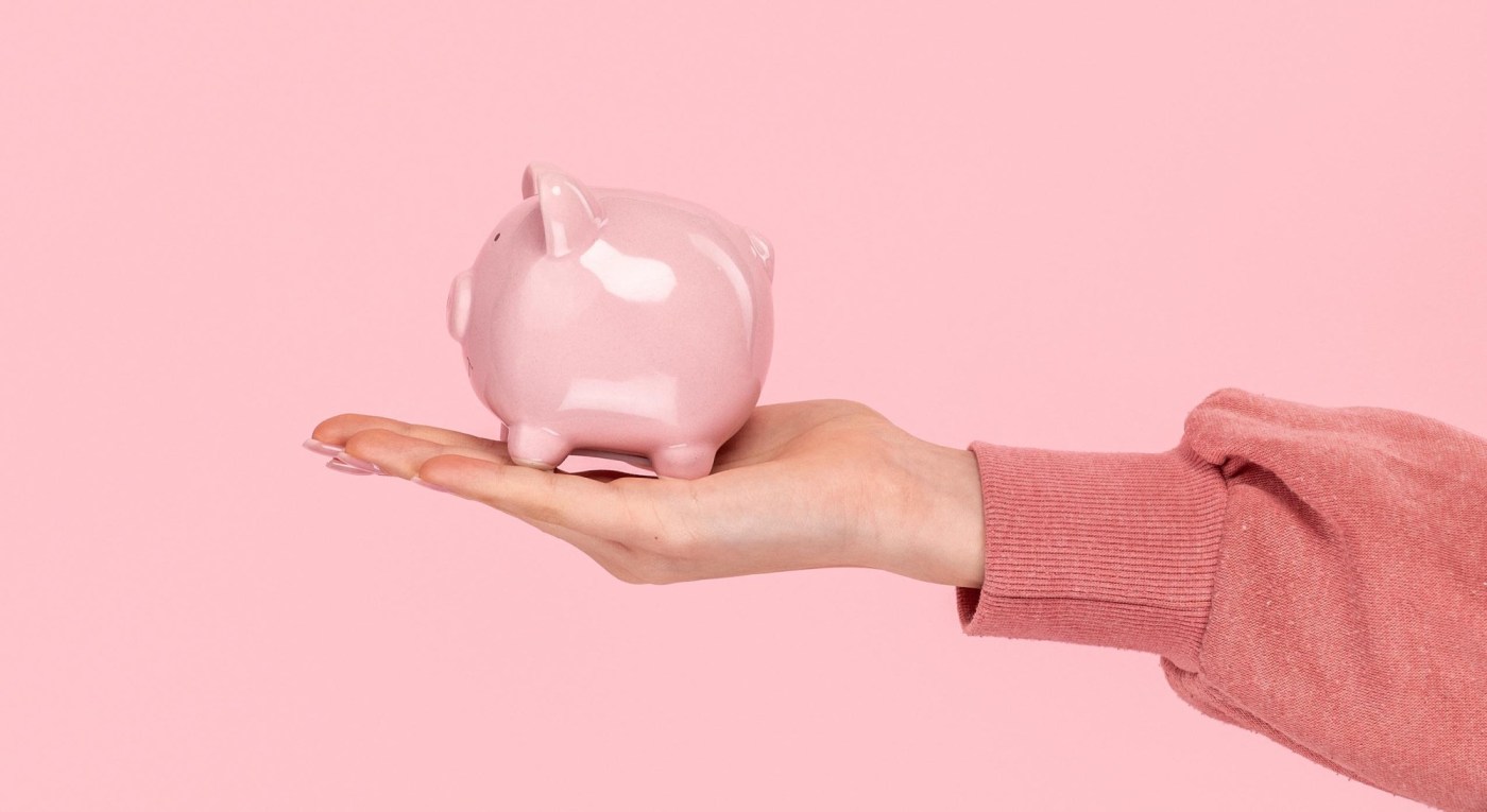 Tips for women to surmount financial planning 1 RPE L WOMENBIZ 0721 VJrZ8K