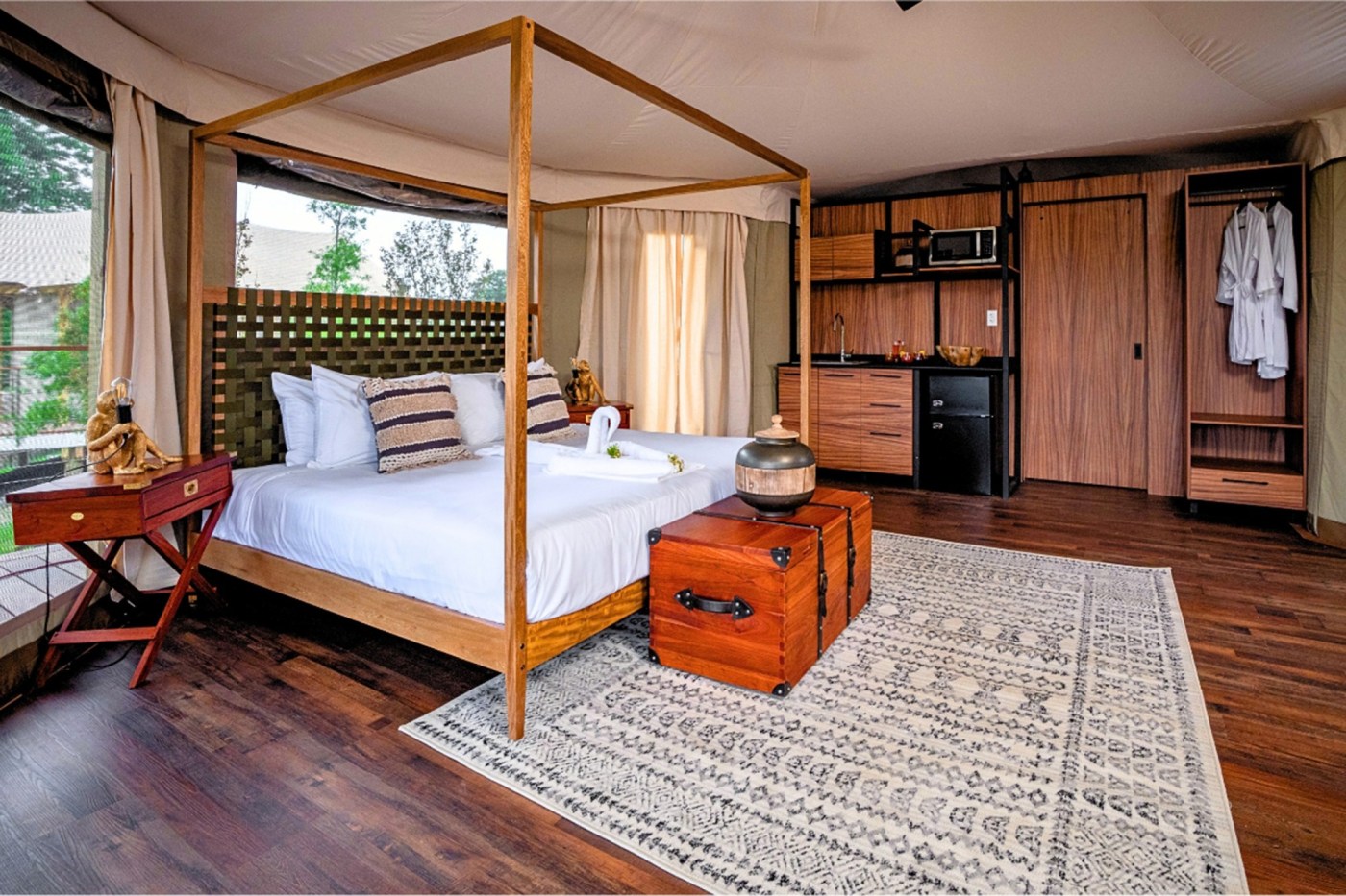 You can pretend you’re on an African safari at this new glamping resort in New Jersey 1 TRV UST NJ SAFARI RESORT 1 MCT M19ozz