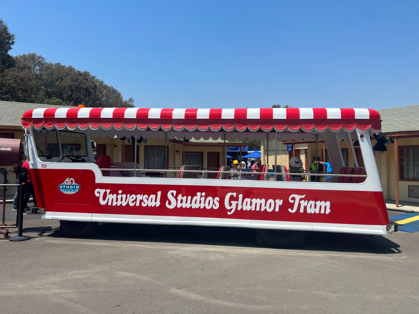 Universal Studios Hollywood Studio Tour celebrates 60 years 1 Universal Studios 60 Burt Carolyn 04 1 PRYo6j