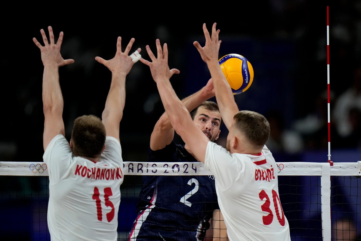 U.S. men’s volleyball loses semifinal heartbreaker to Poland 1 AP24220541709312 Jeta1N