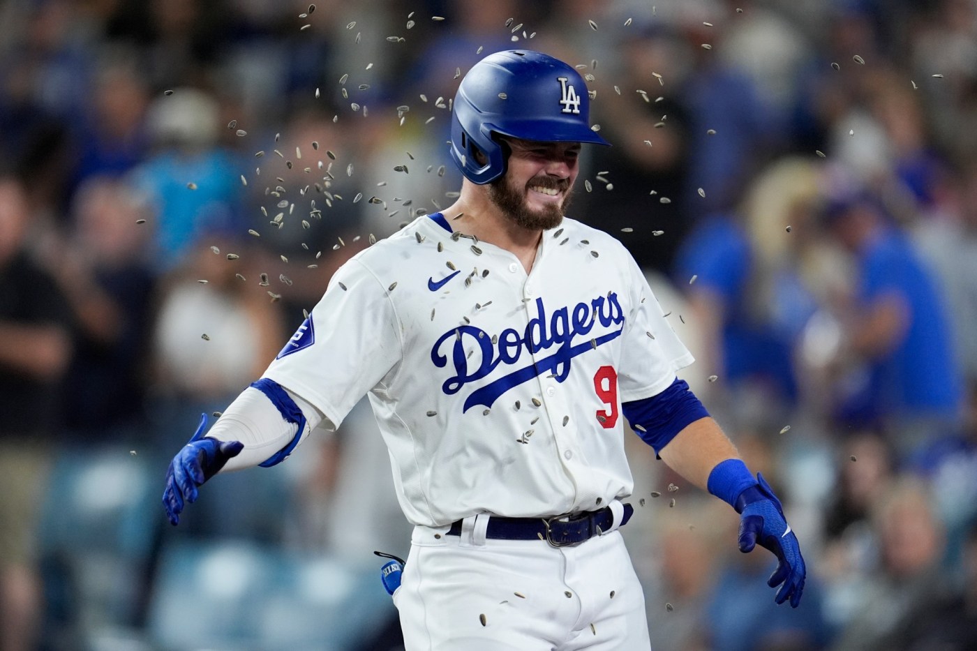 Gavin Lux’s sizzling bat has helped Dodgers stay atop NL West 1 AP24233142474617 856b60 kzIJfq