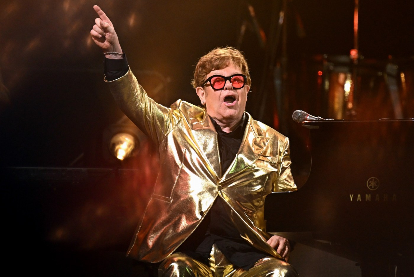 Elton John will perform at the Spirit of Life Gala Honoring Jay Marciano in October 1 LDN L ELJOHN 0823 NLsTOD