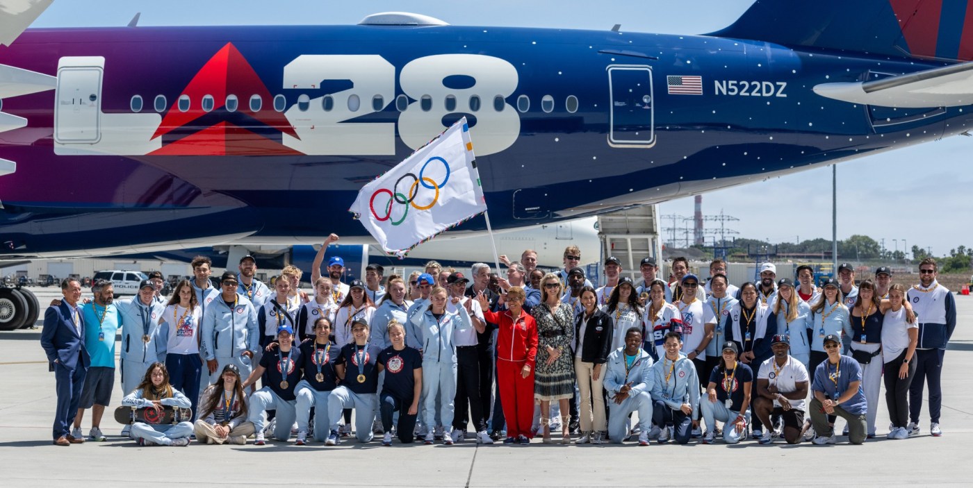 What Los Angeles leaders say they learned in Paris to apply in 2028 Olympics 1 LDN L OLYMPICS FLAG 0813 DC 9 1 SvV09U
