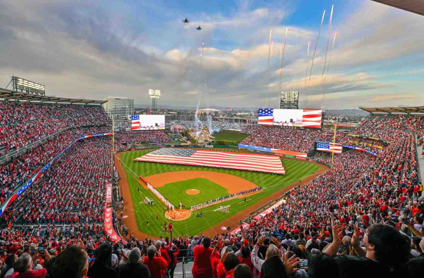 State legislators want audit of Angel Stadium lease, questioning shared revenue and maintenance 1 OCR L POM APRIL23 15 Lylrp4