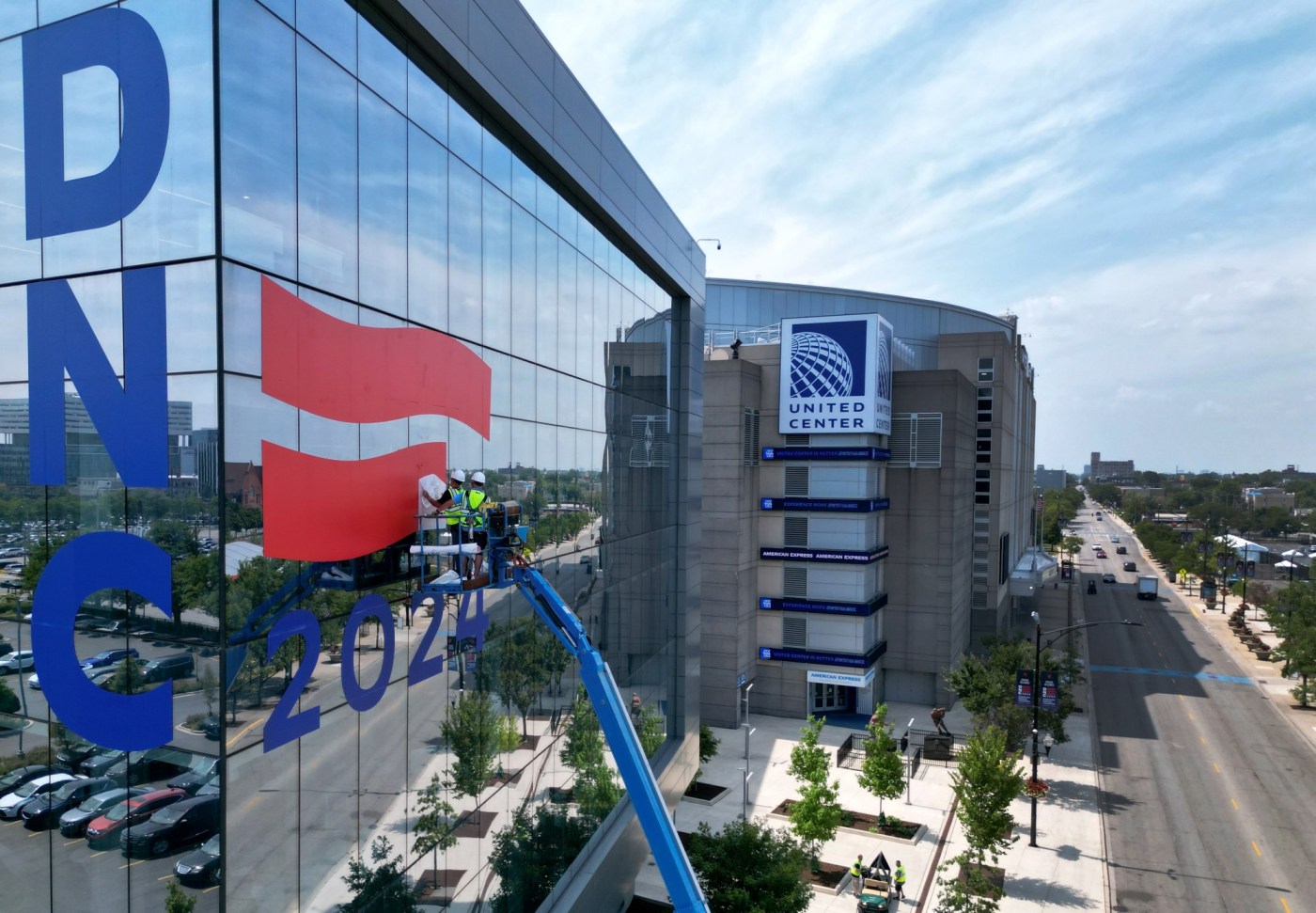 The DNC starts Monday in Chicago. Here’s what to know 1 ctc l dnc construction013 201397442 II0hVj