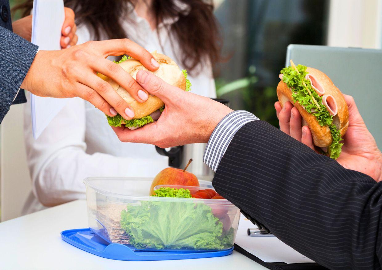 Why supper swapping is the new meal delivery trend 1 supper swapping hero LRbaML